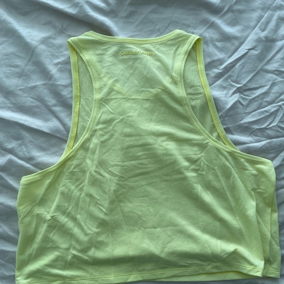 Outdoor Voices fast track mesh tank - Picture 4 of 5